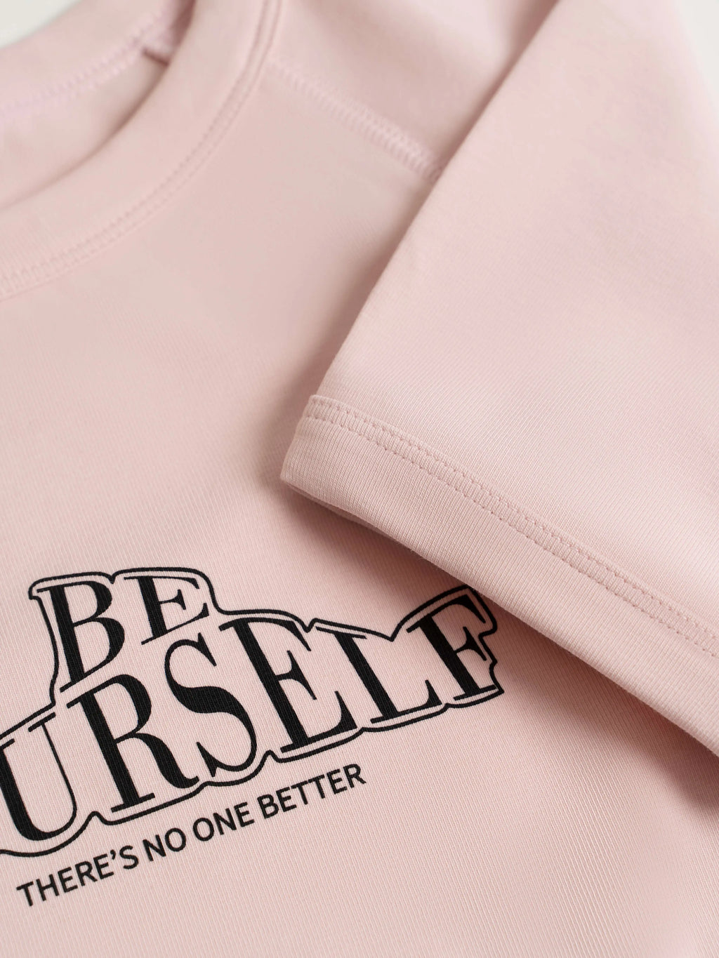 Áo Thun Nữ Baby Tee Họa Tiết Be Yourself LFNUAT02